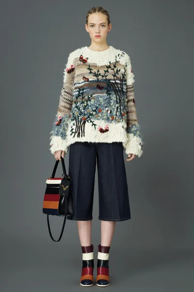 Look 32